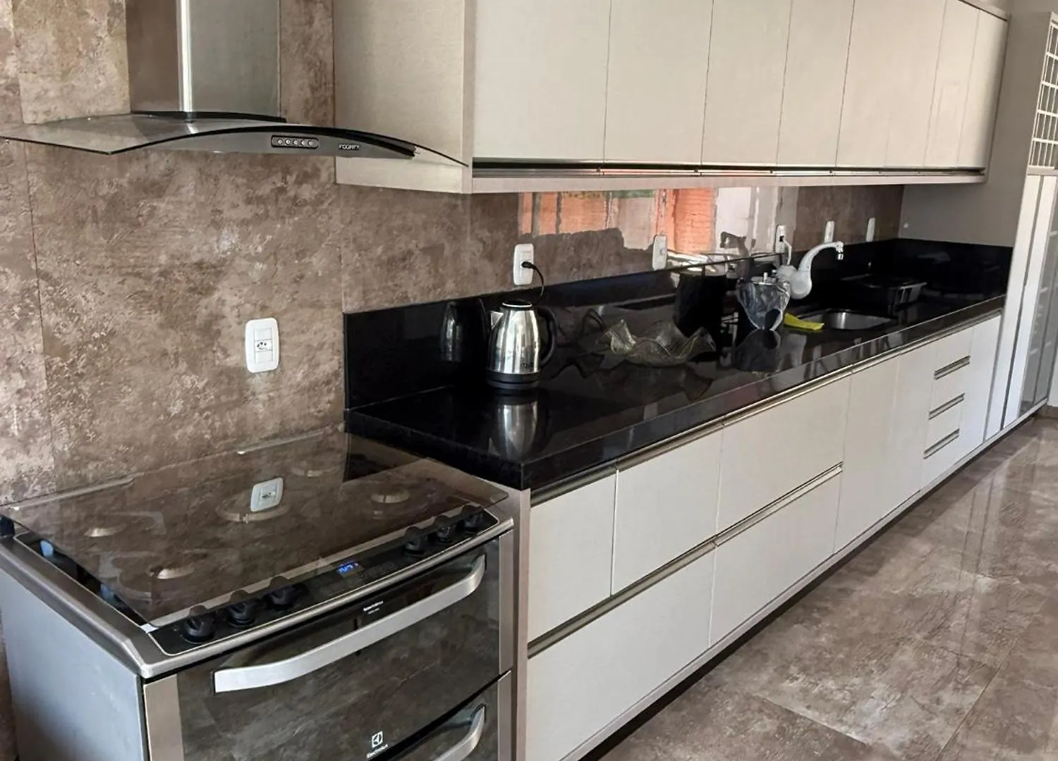 Homestay Bella Casa Suites Itapema